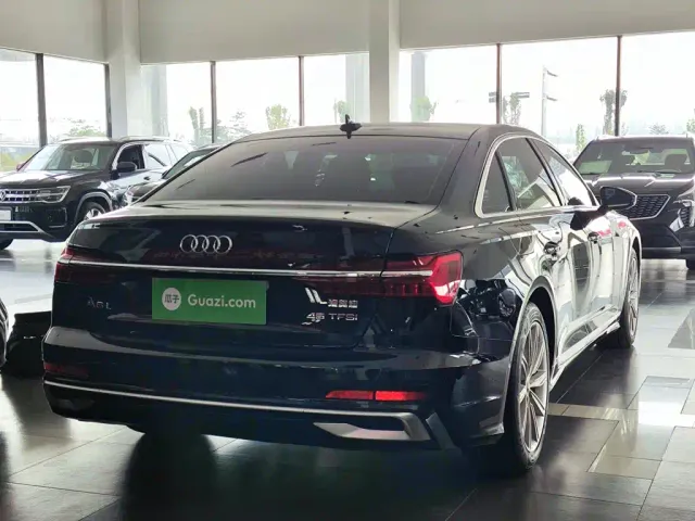 Audi A6L — Фото автомобиля 6