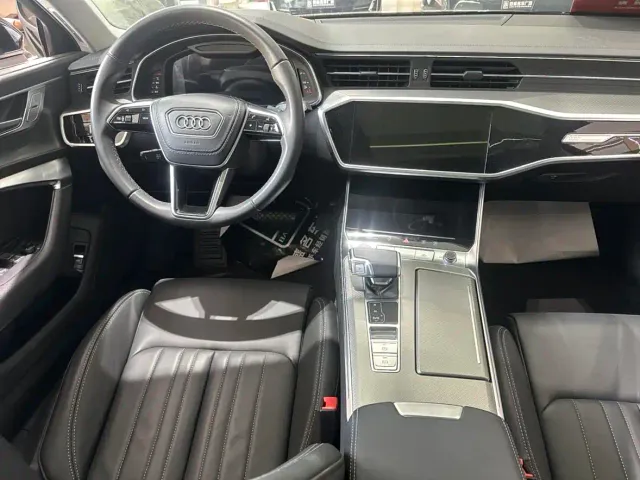 Audi A6L — Фото автомобиля 3