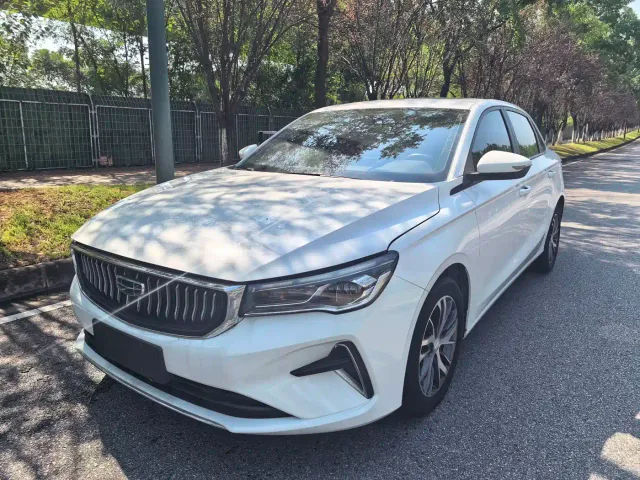 Фотография автомобиля — Geely Emgrand