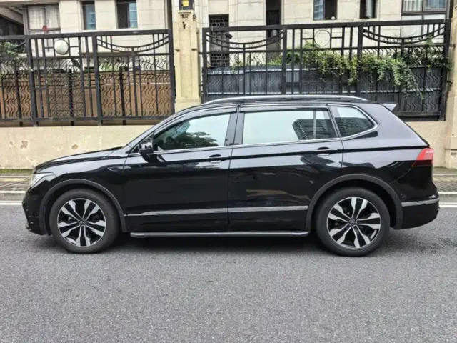 Volkswagen Tiguan L — Фото автомобиля 5