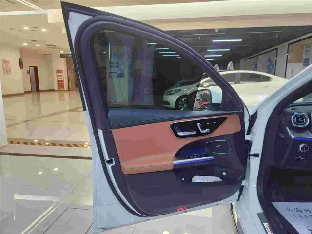 Mercedes-Benz C-Class — Фото автомобиля 15