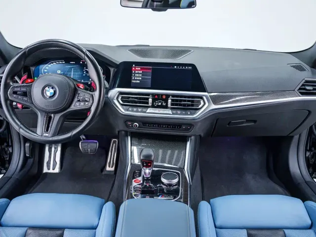 BMW M4 — Фото автомобиля 13