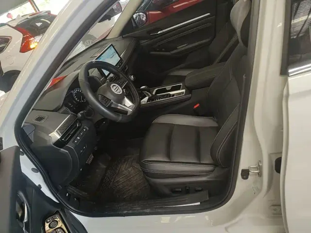 Nissan Teana — Фото автомобиля 10