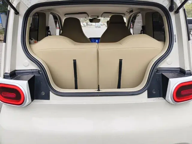Wuling Hongguang Mini EV — Фото автомобиля 18