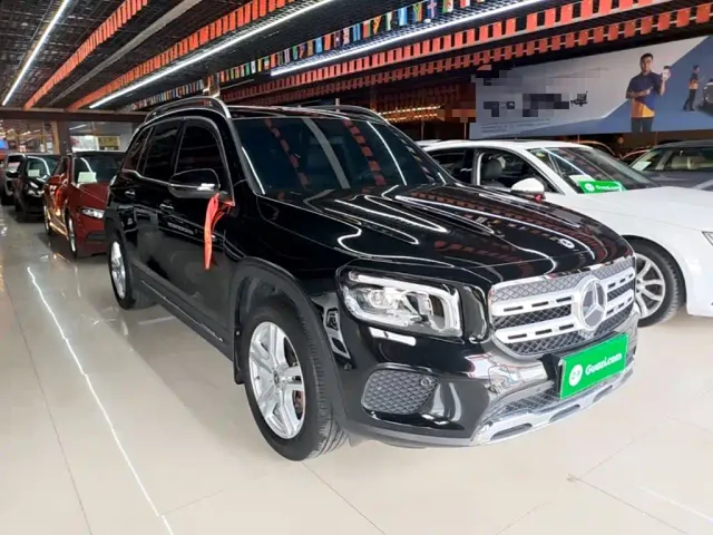 Mercedes-Benz GLB-Class — Фото автомобиля 3