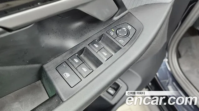 BMW 5-Series — Фото автомобиля 26