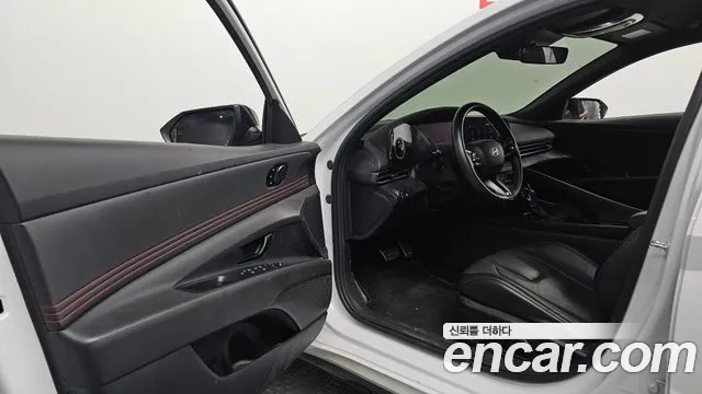 Hyundai Avante — Фото автомобиля 15
