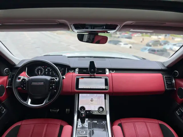 Land Rover Range Rover Sport — Фото автомобиля 10
