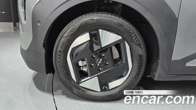 Kia EV3 — Фото автомобиля 5