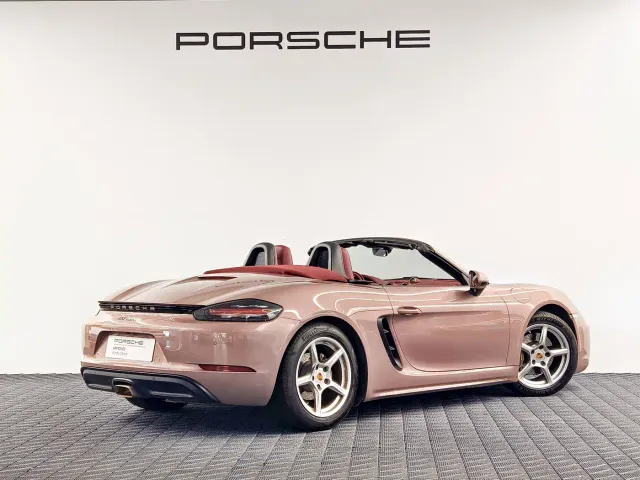 Porsche 718 — Фото автомобиля 4