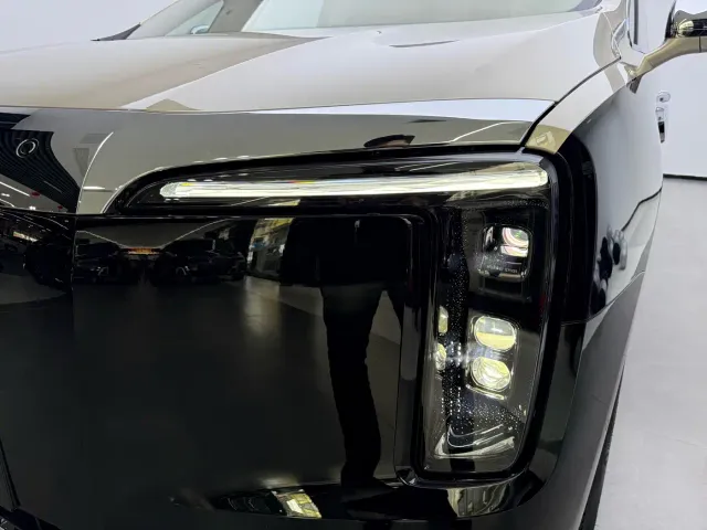 Maextro Zunjie V800 — Фото автомобиля 5