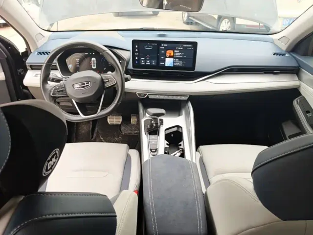 Geely Xingrui — Фото автомобиля 9