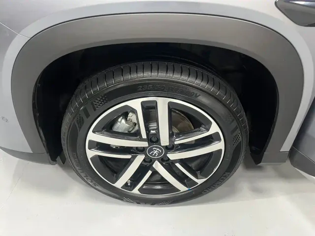 BYD Song L DM-i — Фото автомобиля 16