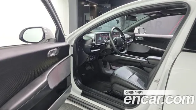 Hyundai Ioniq 6 — Фото автомобиля 10