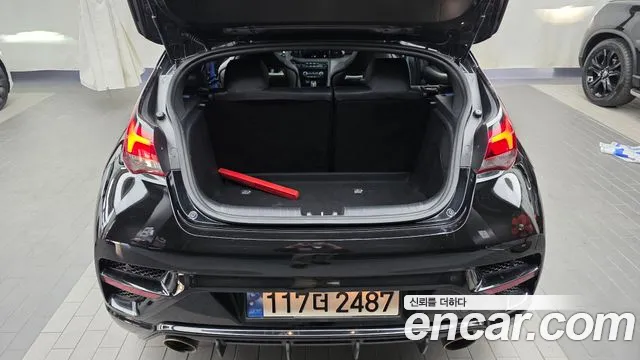 Hyundai Veloster (JS) — Фото автомобиля 20