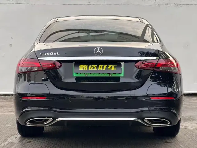 Mercedes-Benz E-Class — Фото автомобиля 9