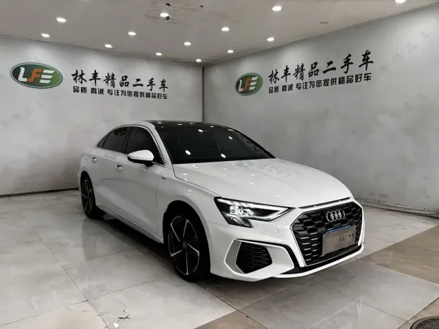 Audi Audi A3 2021 A3L Limousine 35 TFSI Fashion Sport — Фото автомобиля 3