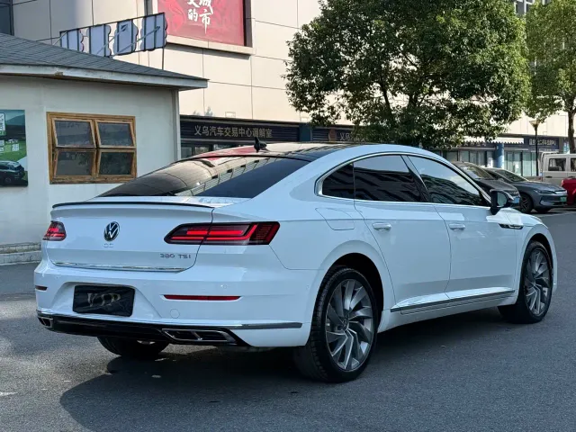 Volkswagen CC — Фото автомобиля 5