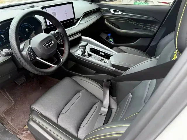 Geely Xingrui — Фото автомобиля 4