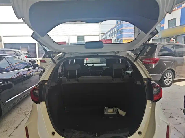 Honda Fit — Фото автомобиля 18