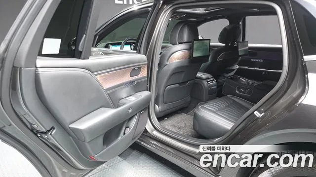 Genesis G90 Бензин 3.5 турбо AWD — Фото автомобиля 21
