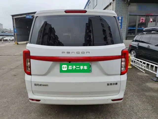 DFSK Fengguang E380 — Фото автомобиля 5