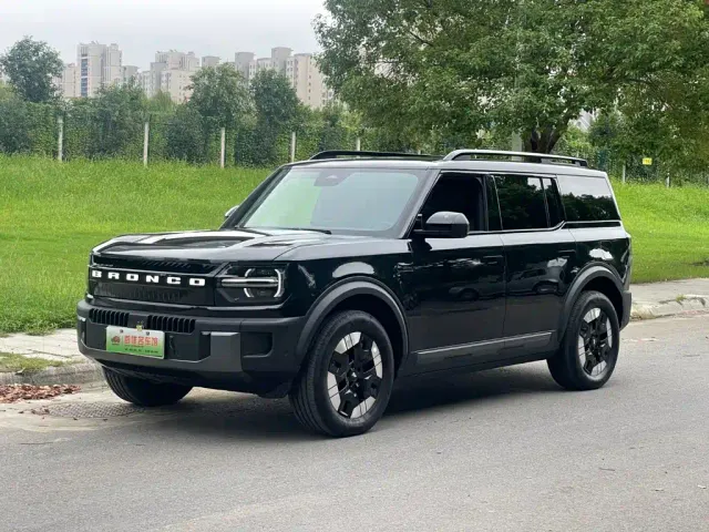 Фотография автомобиля — Ford Mustang NEV