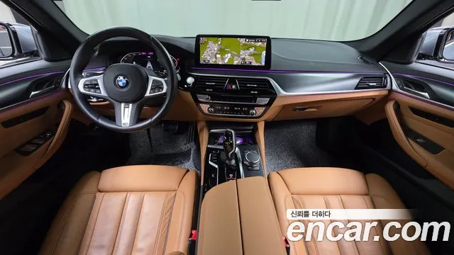 BMW 5 Series G30 — Фото автомобиля 7