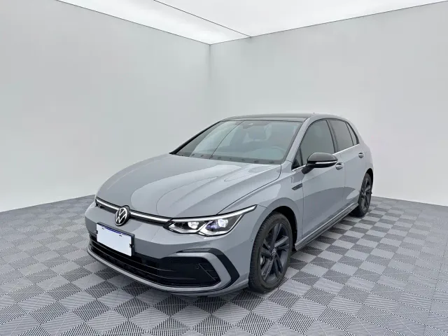 Фотография автомобиля — Volkswagen Golf