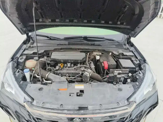 Dongfeng Yixuan — Фото автомобиля 3