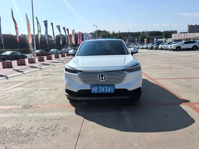 Honda Vezel — Фото автомобиля 2