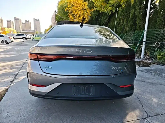 BYD Qin PLUS — Фото автомобиля 5