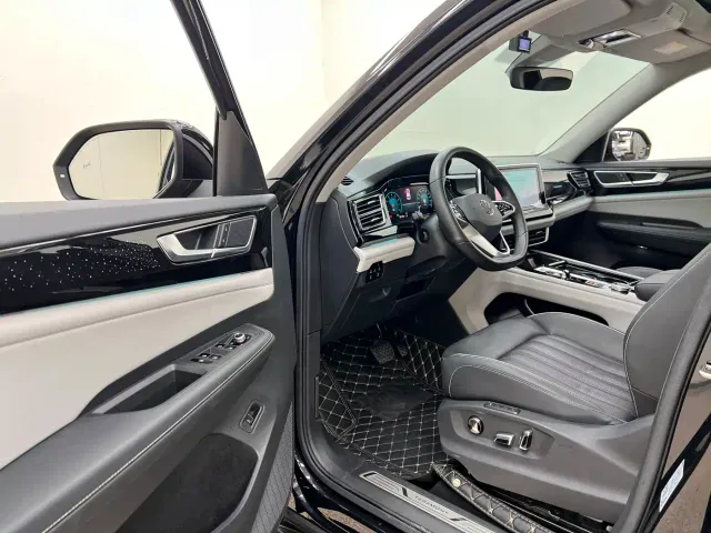 Volkswagen Teramont — Фото автомобиля 7