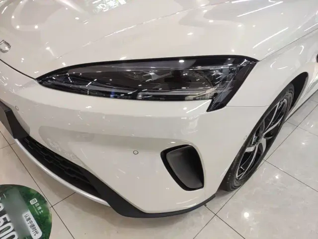 BYD Seal 07 DM-i — Фото автомобиля 23