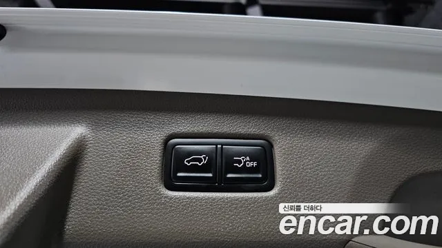 Kia Canival Carnival 4 поколение Бензин 9 мест Hi-Limousine — Фото автомобиля 16
