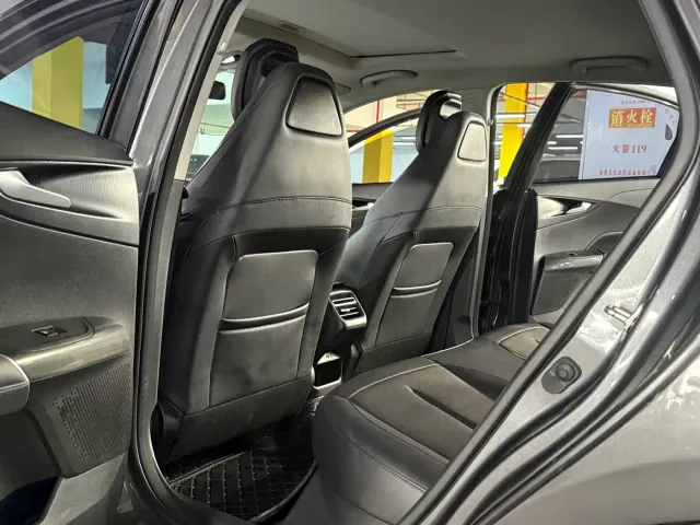 Changan Lamore — Фото автомобиля 10