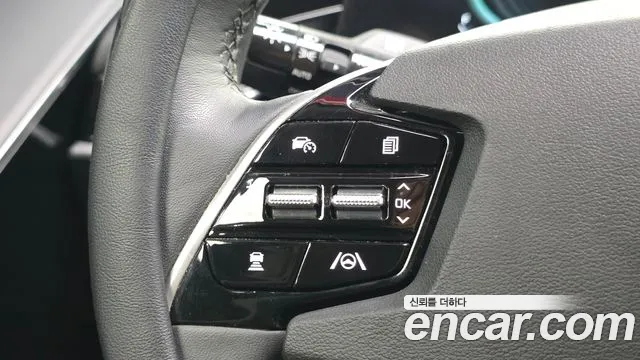 Kia Niro The All New Niro Signature — Фото автомобиля 12