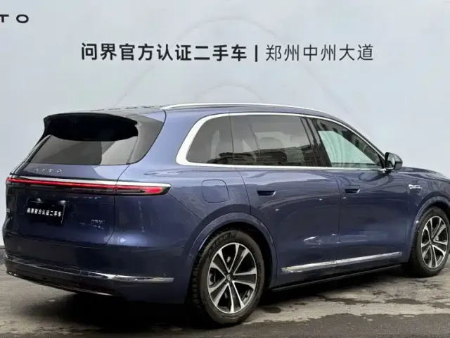Aito M7 — Фото автомобиля 2