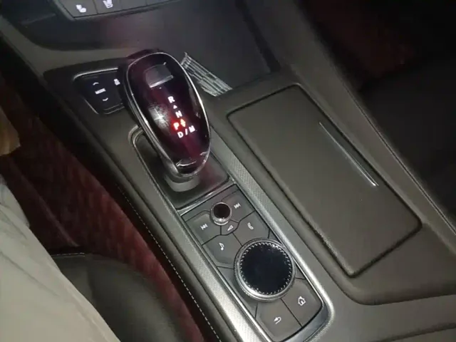 Cadillac CT5 — Фото автомобиля 13