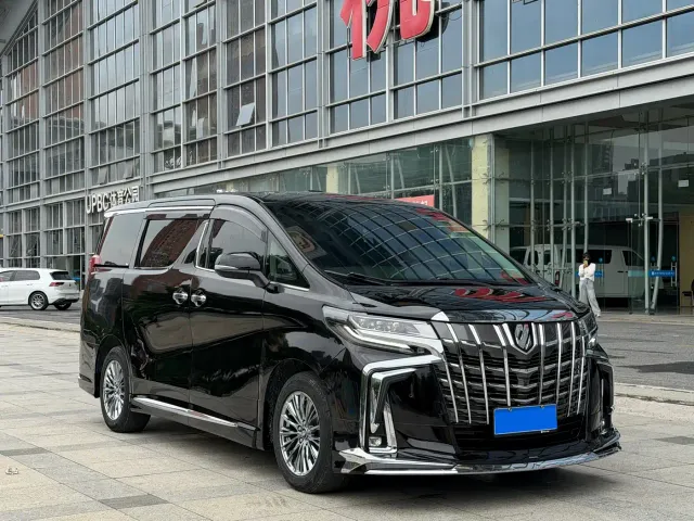 Toyota Vellfire 2021 Crown Hybrid 2.5L HV Premium Edition — Фото автомобиля 4