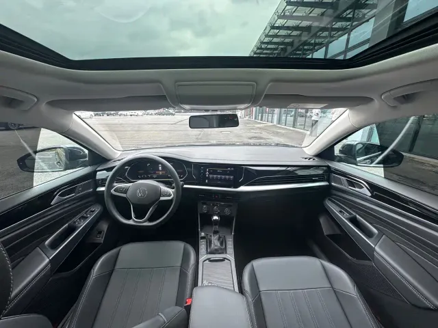Volkswagen Passat — Фото автомобиля 5