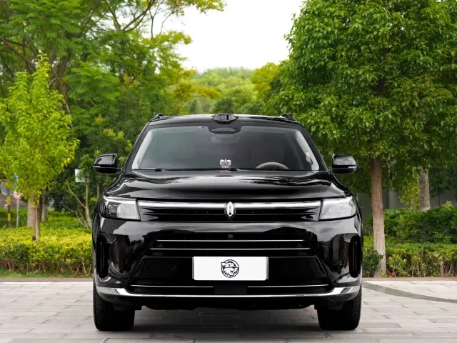 Aito M7 — Фото автомобиля 2