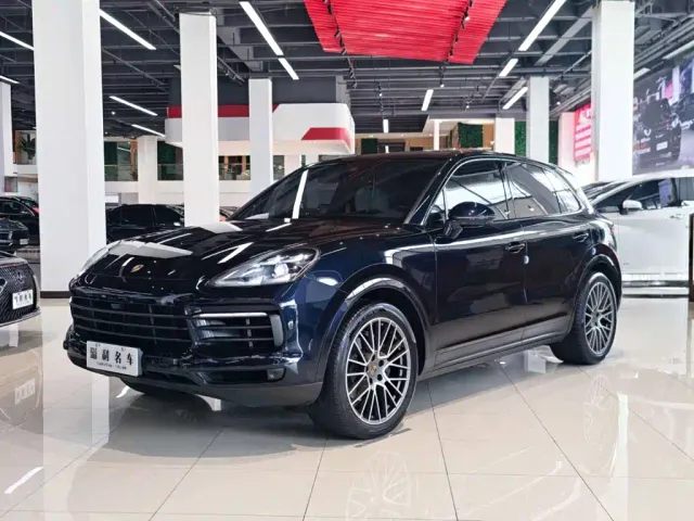 Porsche Cayenne — Фото автомобиля 5