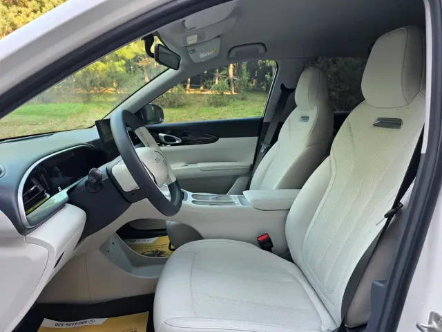 Geely Starry Wish — Фото автомобиля 10