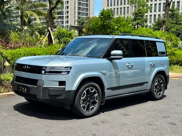 Фотография автомобиля — BYD FangChengBao Titanium 7