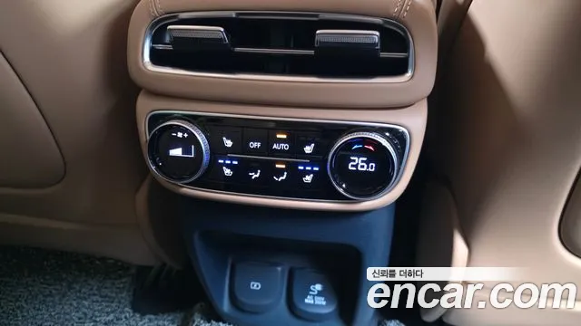 Genesis GV80 — Фото автомобиля 28