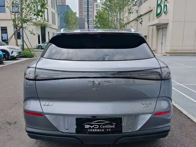 BYD Sealion 06 — Фото автомобиля 10