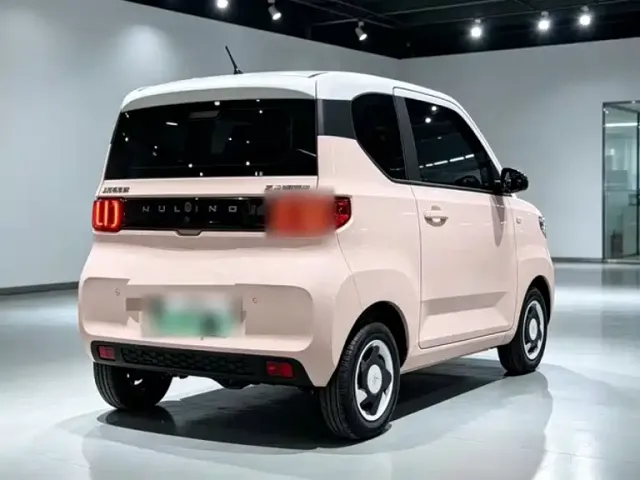 Wuling Hongguang Mini EV — Фото автомобиля 24