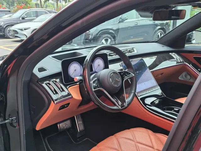 Mercedes-Benz Maybach S-Class — Фото автомобиля 18