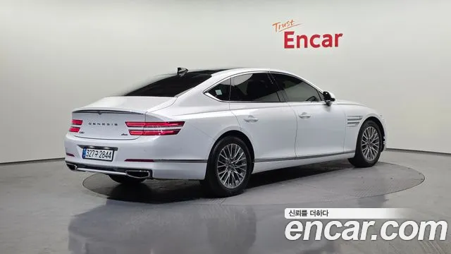 Genesis G80 Бензин 2.5 турбо AWD — Фото автомобиля 2